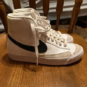 Nike Mid Blazers, size 3.5